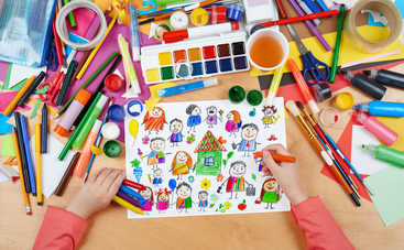 Как хранить детские рисунки и фотографии: 5 крутых идей