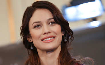 Больная коронавирусом Ольга Куриленко рассказала, чем лечится