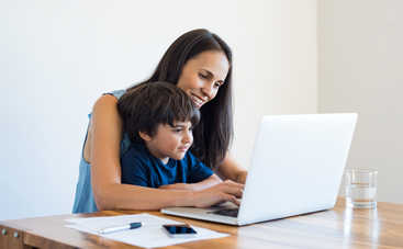 5 вещей, которым можно научить ребенка, пока вы дома