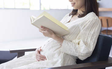 7 приемов, как можно стильно скрыть беременность