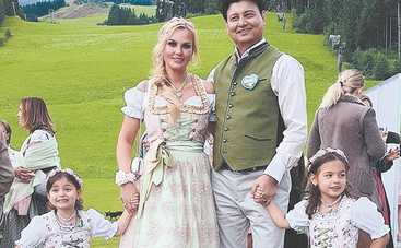 Камалия показала, чем занимается с семьей на карантине в своем роскошном загородном доме