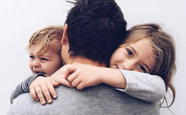 ТОП-3 распространенные фразы, которые разрушают психику ребенка