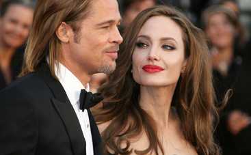 Перемирие закончилось: Анджелина Джоли снова насолила Брэду Питту
