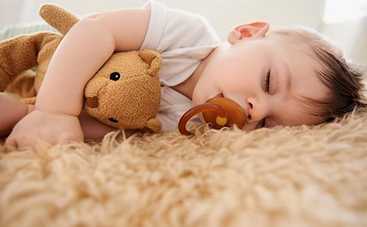 Как быстро уложить ребенка спать: ТОП-3 проверенных способа