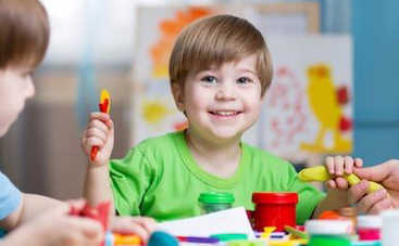 Как помочь ребенку развить творческие способности: ТОП-4 методики