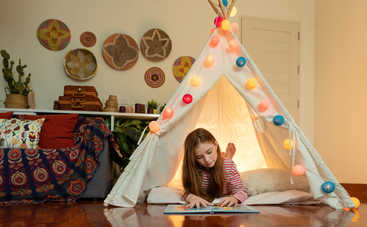 Дизайн детской комнаты: 7 идей, как организовать уютный уголок для чтения