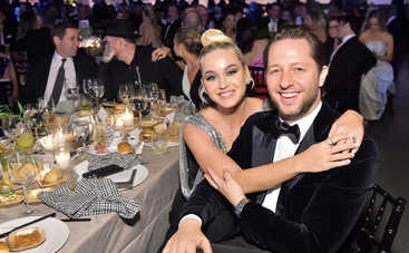 Звездные мамы, которые начали карьеру в церковном хоре