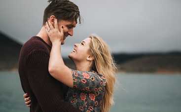 Звезда сериала Милые обманщицы беременна первенцем: трогательные фото