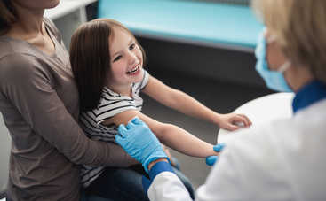 Почему признаки аутизма часто замечают именно после вакцинации