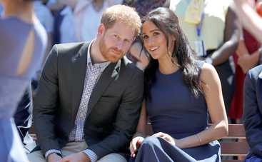 Меган Маркл обвинили в краже королевских драгоценностей