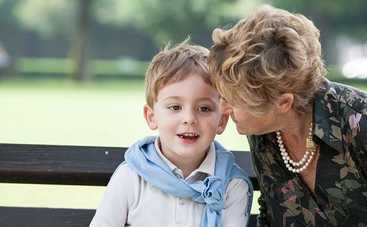 Психологи рассказали, как правильно говорить с детьми об интиме