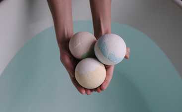 Как сделать расслабляющую бомбочку для ванной своими руками: пошаговая инструкция