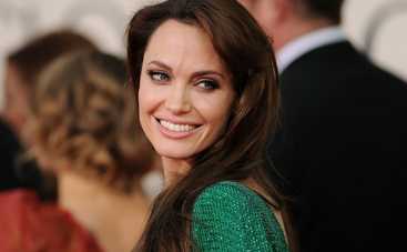 Брэда Питта заметили в доме Анджелины Джоли впервые после расставания