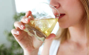 Такого вы еще не пробовали: 3 нестандартных рецепта  кваса