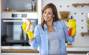 5 необычных способов применения средства для мытья посуды