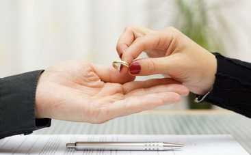 Психологи назвали главные признаки близкого развода пары