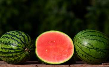 Как правильно выбрать сочный арбуз: главные лайфхаки