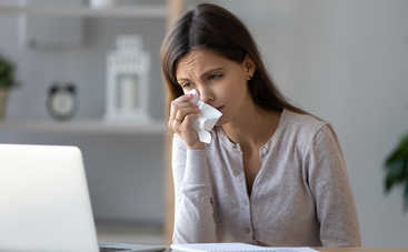 Почему люди плачут "без причины"