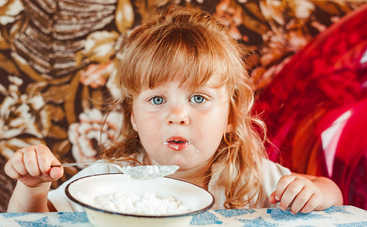 Сколько творога можно давать ребенку