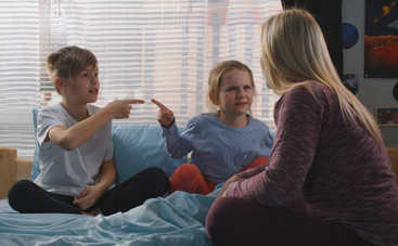 Дети в семье постоянно дерутся: что с этим делать