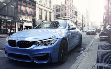 14-летний мальчик отправился в путешествие на автомобиле родителей