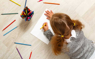 Международный день левши-2020: ТОП-5 фактов о людях, лучше владеющих левой рукой