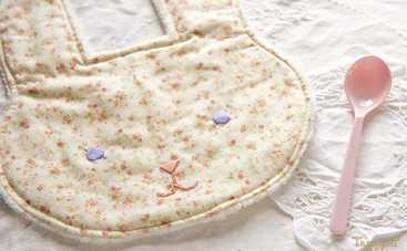 Как сшить детский слюнявчик из подручной ткани: пошаговая инструкция