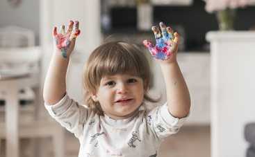 Как научить ребенка рисовать при помощи его ладоней: ТОП-4 фигуры