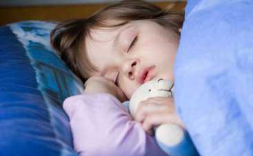 Как уложить быстро ребенка спать: ТОП-3 действенных лайфхака