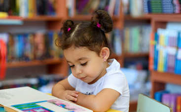 Почему вредно торопить развитие и обучение детей