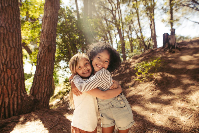 5 порад психологів, як навчити дитину дружити з однолітками