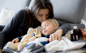 У ребенка высокая температура без других симптомов: что делать