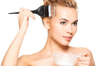 Правила покраски волос дома, чтобы потом не жалеть