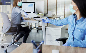 В Украине усиливают карантин из-за COVID-19: что под запретом