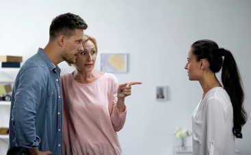 Как сохранить отношения с непростой свекровью