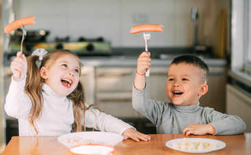 С какого возраста ребенку можно есть сосиски