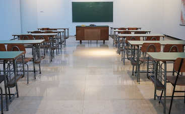 Локдаун 2021 в Украине: закроют ли школы и детские сады на время жесткого карантина