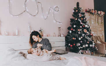 Шампанское кормящей маме: выпить или воздержаться?