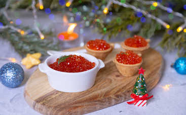 4 необычных рецепта с красной икрой