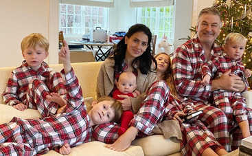 Хилария Болдуин показала, как выглядит спустя три месяца после рождения пятого ребенка