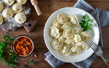 Из-за этого они слипаются: в Сети назвали главную ошибку при варке пельменей