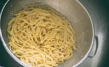 Лайфхак по использованию дуршлага от звезды Тик-Ток