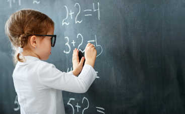 Готовимся к школе: какие документы нужно подать для зачисления в первый класс