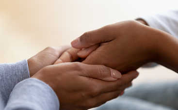 "Рабыня" для мамы: кто такая доула и как ее выбрать