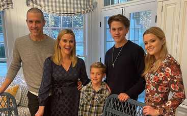 Кричать и не скрывать правду: Риз Визерспун о воспитании детей