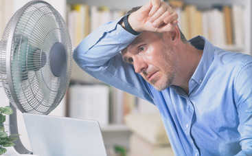 Как вывести пятна от пота и дезодоранта: ТОП-10 лайф-хаков