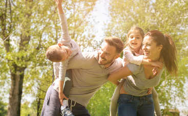 12 семейных ритуалов, которые учат ответственности и доброте