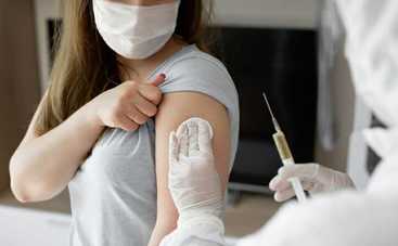 Вакцина от COVID-19 вызывает бесплодие: 5 мифов об антиковид-прививках