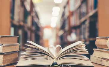 Что почитать: 8 книг о родительстве, которые написали знаменитости