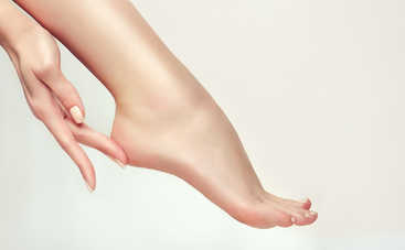 Трещины на пятках: 7 способов борьбы с проблемой